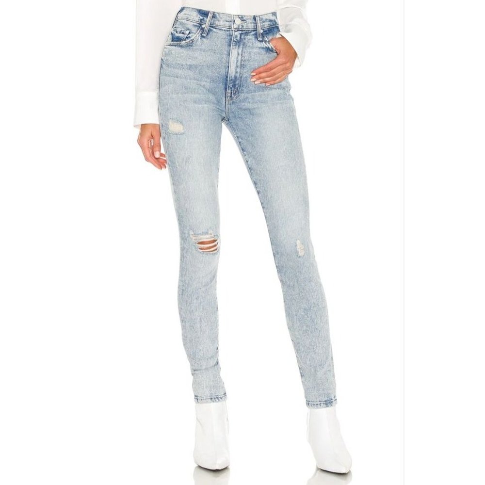 NWD MOTHER Size 28 The Super Swooner distressed Light stretch denim MSRP $233